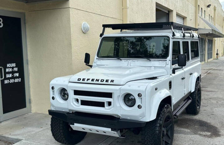 1996 Land Rover Defender full