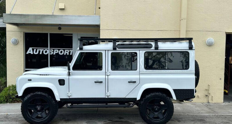 1996 Land Rover Defender full