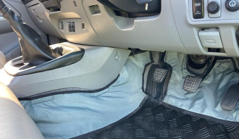 2010 Toyota Hilux 3.0 D4D DC 4×4 Manual full