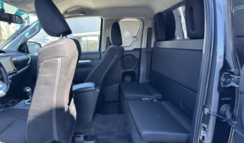 2021 Toyota Hilux 2.8L 204 CV D-4D AT 4X4 LEGENDE EDITION EXTRA full