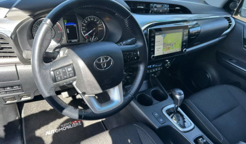 2021 Toyota Hilux 2.8L 204 CV D-4D AT 4X4 LEGENDE EDITION EXTRA full