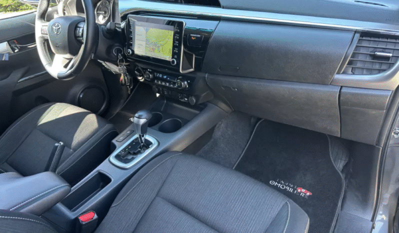 2021 Toyota Hilux 2.8L 204 CV D-4D AT 4X4 LEGENDE EDITION EXTRA full